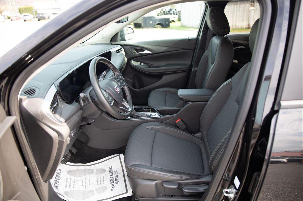used 2025 Buick Encore GX car, priced at $22,911