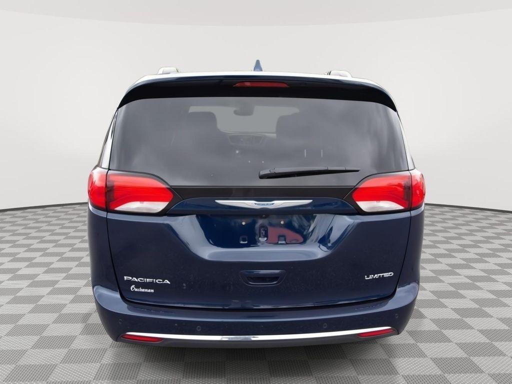 used 2018 Chrysler Pacifica car, priced at $23,367
