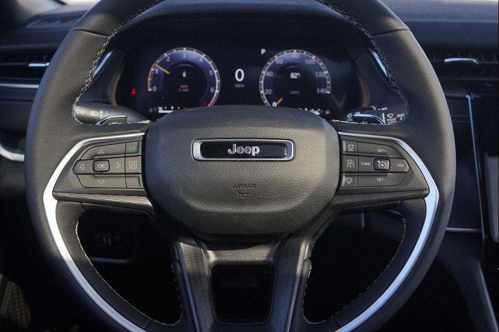 new 2026 Jeep Grand Cherokee car, priced at $37,720