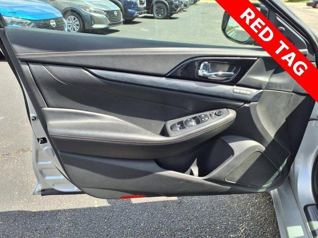 used 2022 Nissan Maxima car, priced at $28,997
