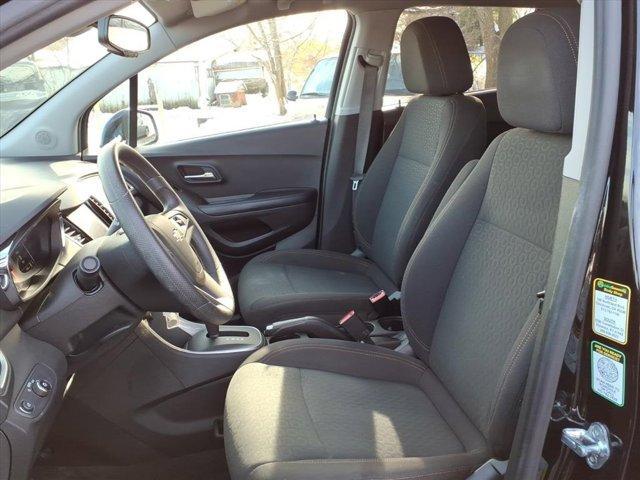 used 2022 Chevrolet Trax car, priced at $18,995