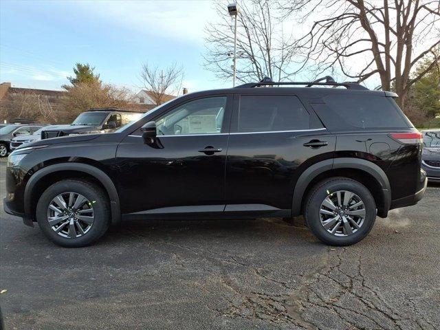 new 2025 Nissan Pathfinder car, priced at $43,379