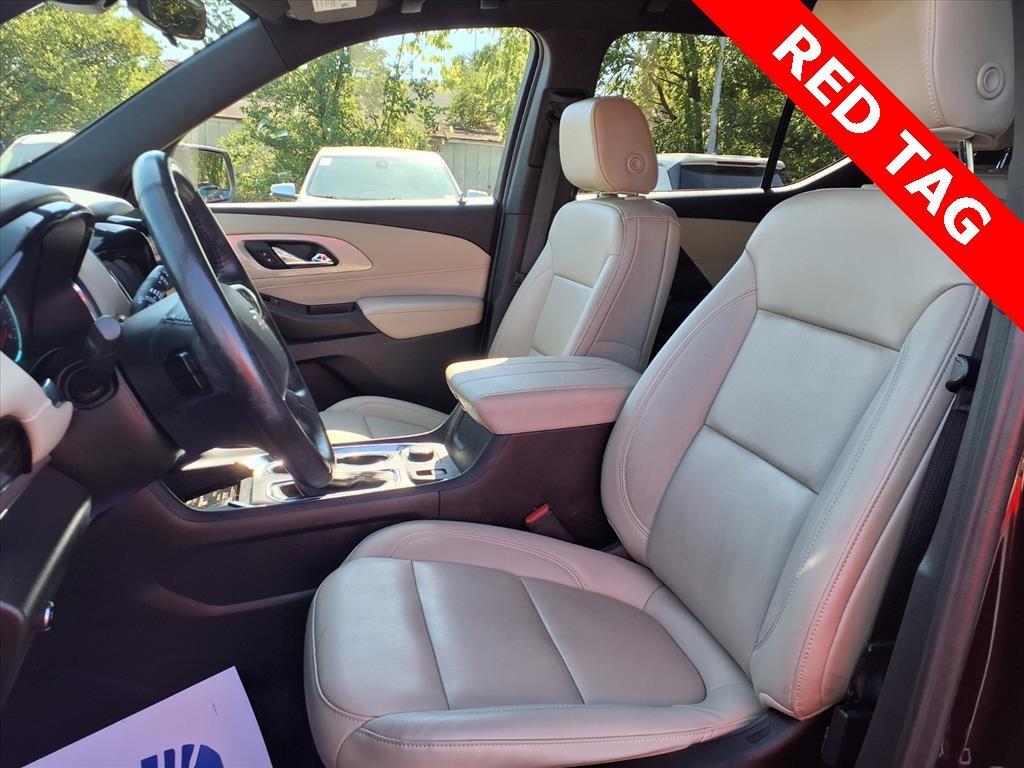 used 2022 Chevrolet Traverse car, priced at $24,977