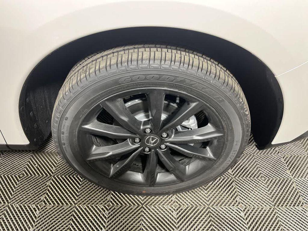 new 2026 Acura RDX car, priced at $52,650