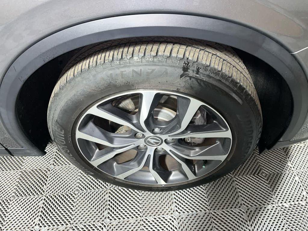 used 2023 Acura MDX car, priced at $39,990