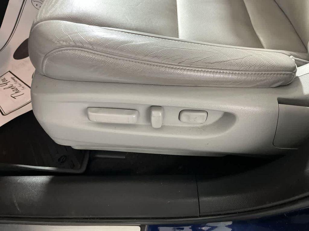 used 2018 Acura MDX car, priced at $18,990