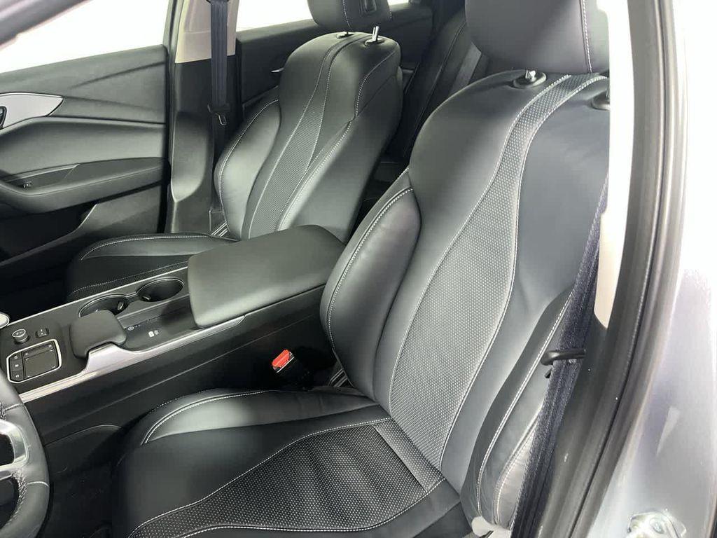 used 2025 Acura TLX car, priced at $41,990