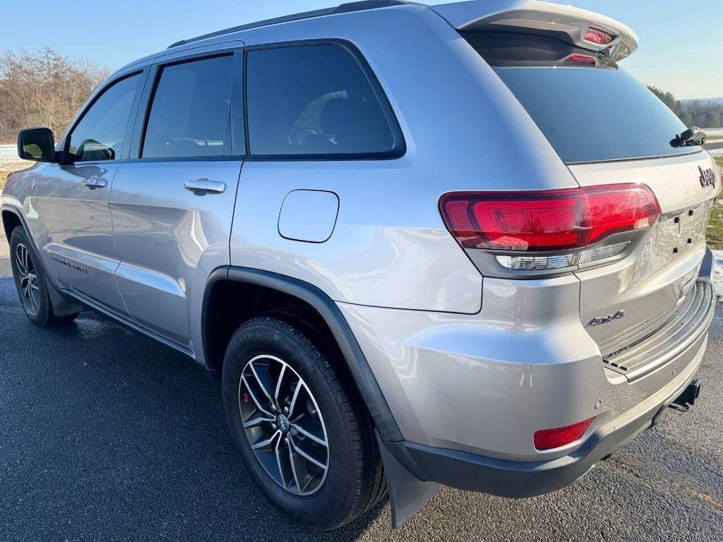 used 2017 Jeep Grand Cherokee car, priced at $15,499