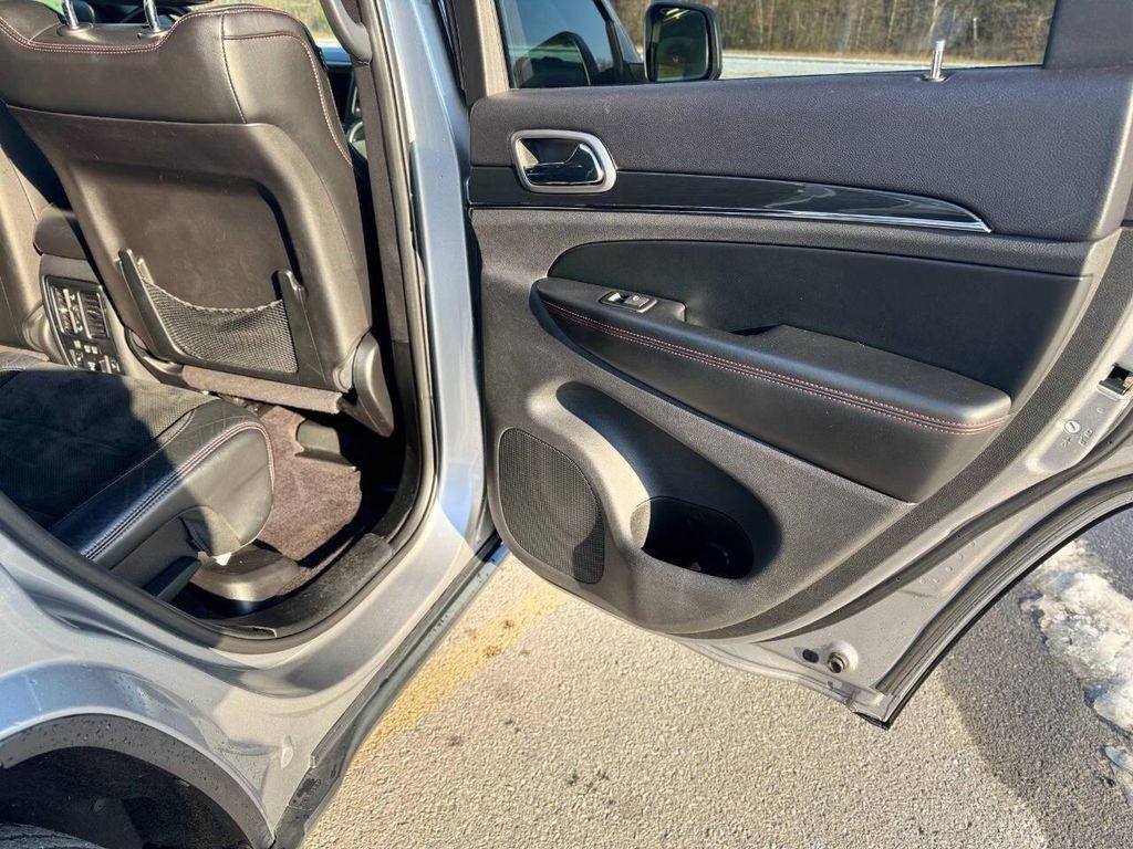 used 2017 Jeep Grand Cherokee car, priced at $15,499