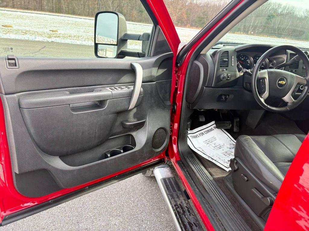 used 2011 Chevrolet Silverado 2500 car, priced at $29,999