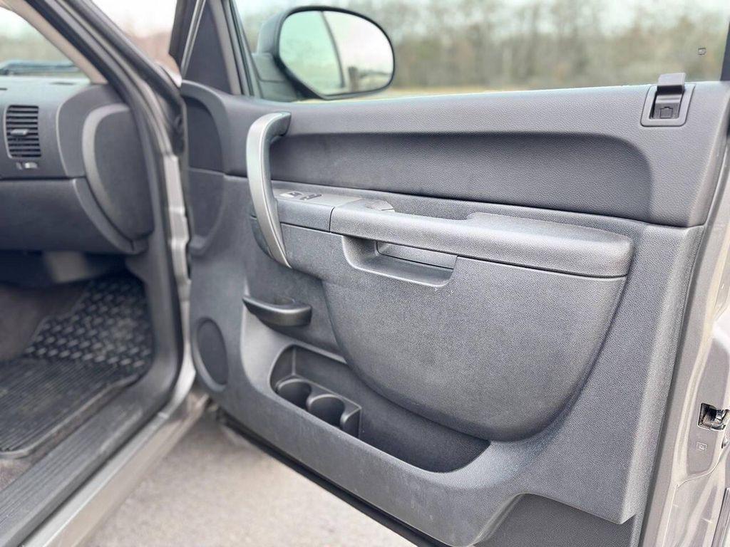 used 2013 Chevrolet Silverado 2500 car, priced at $25,999