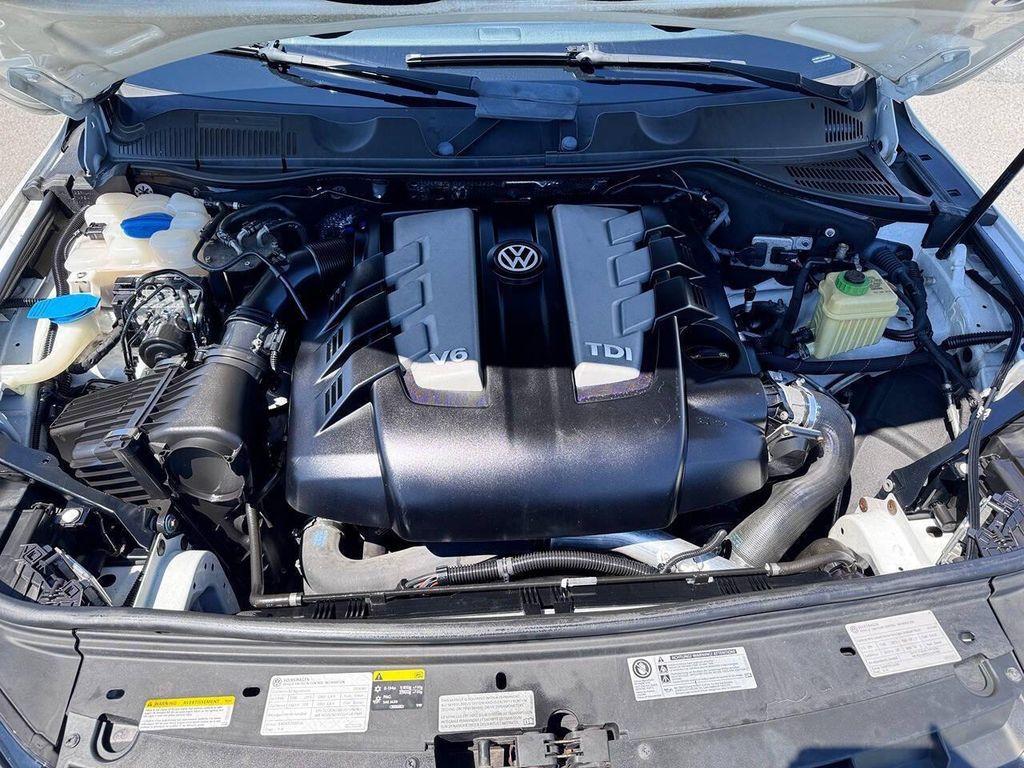used 2014 Volkswagen Touareg car, priced at $15,999