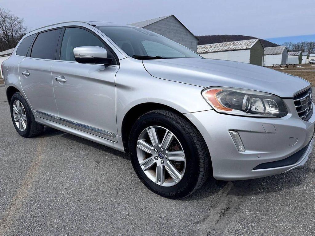 used 2016 Volvo XC60 car, priced at $13,999