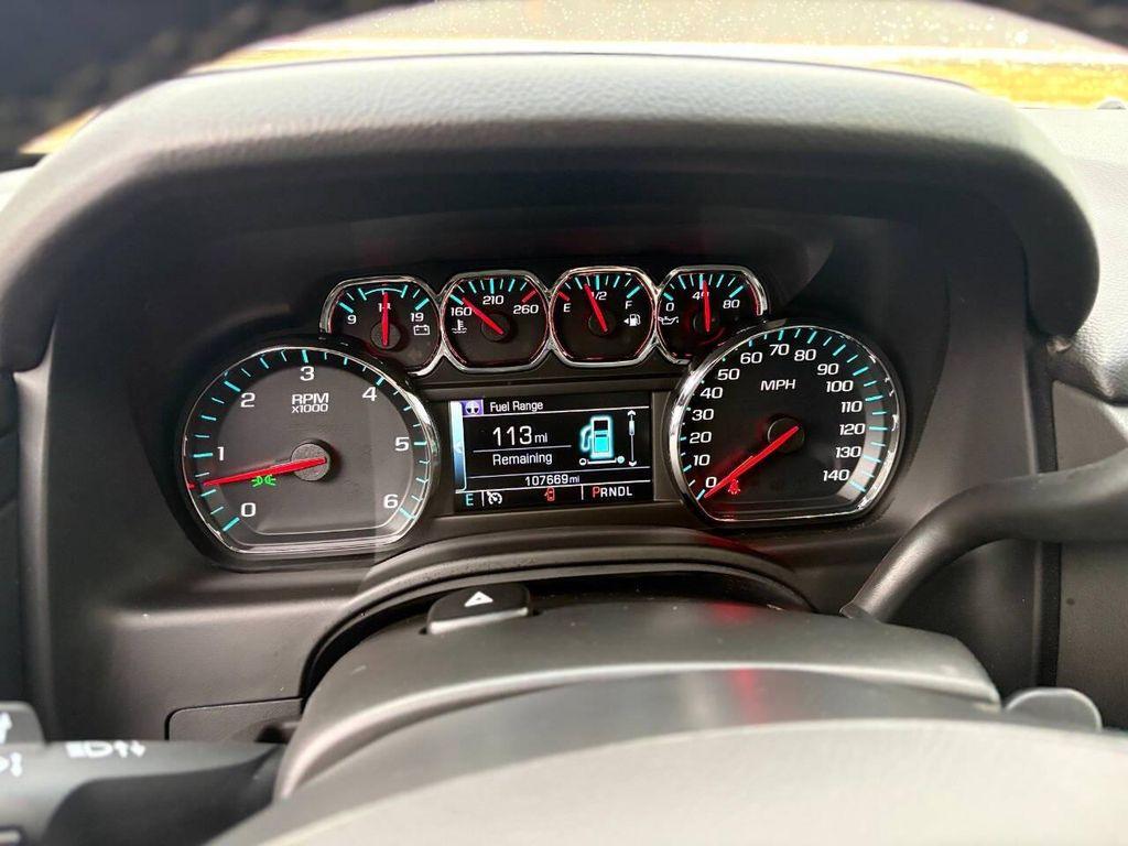 used 2020 Chevrolet Suburban car, priced at $25,999