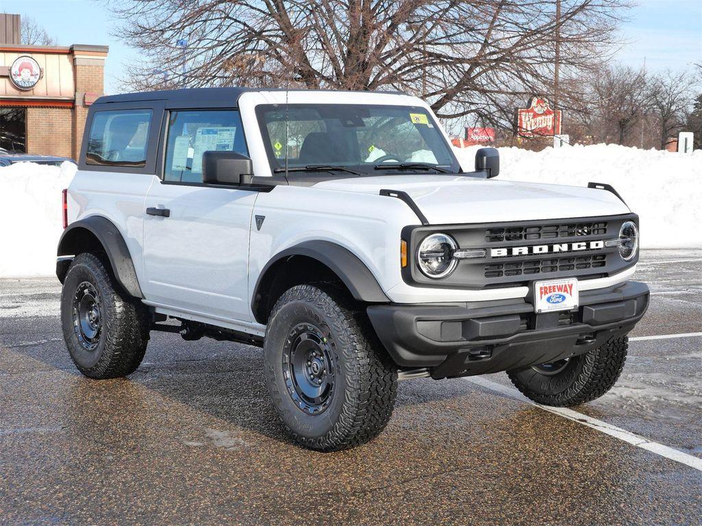 new 2025 Ford Bronco car, priced at $49,291