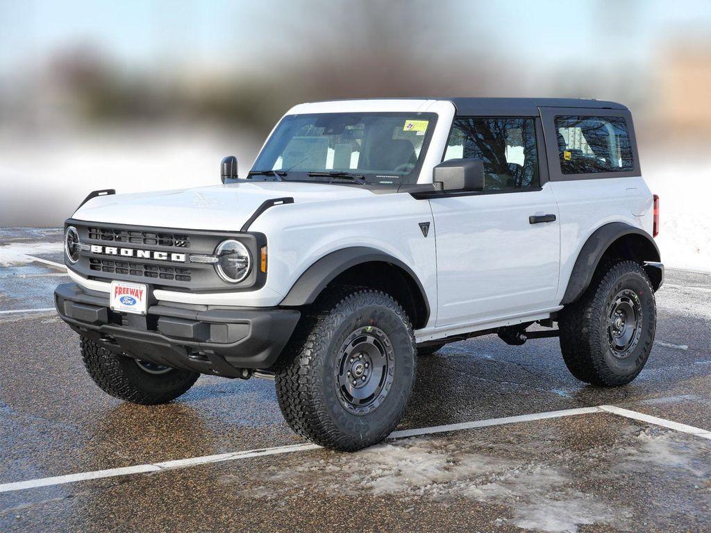 new 2025 Ford Bronco car, priced at $49,291
