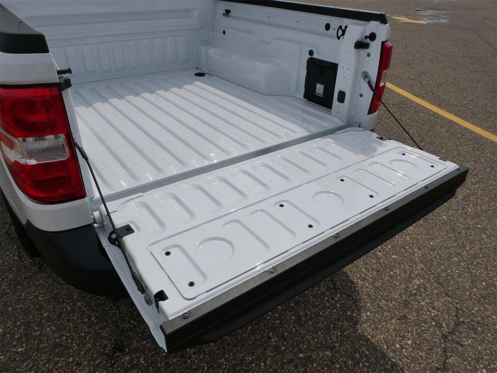 new 2025 Ford Maverick car, priced at $35,637