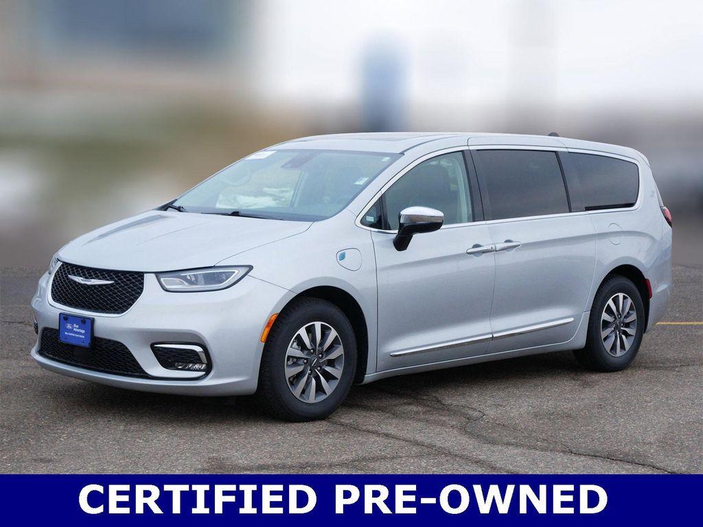 used 2023 Chrysler Pacifica Hybrid car, priced at $26,490