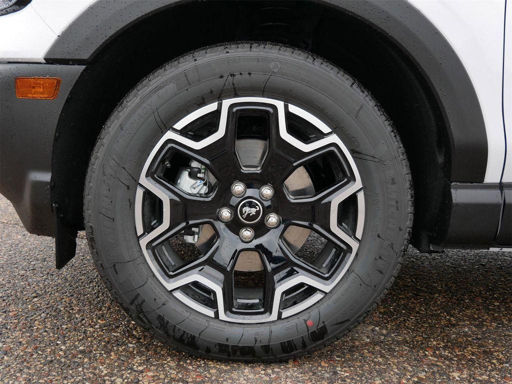 new 2025 Ford Bronco Sport car, priced at $41,060