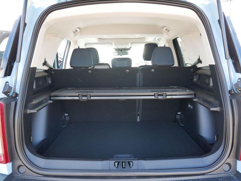 new 2025 Ford Bronco Sport car, priced at $38,123