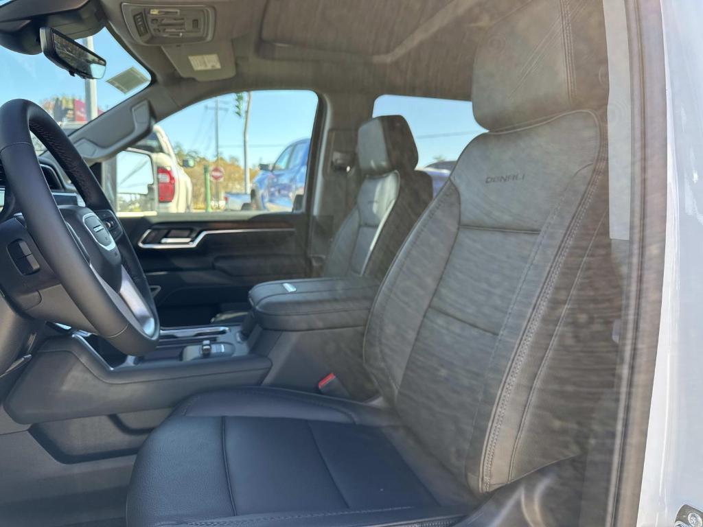 new 2026 GMC Sierra 2500 car, priced at $92,560