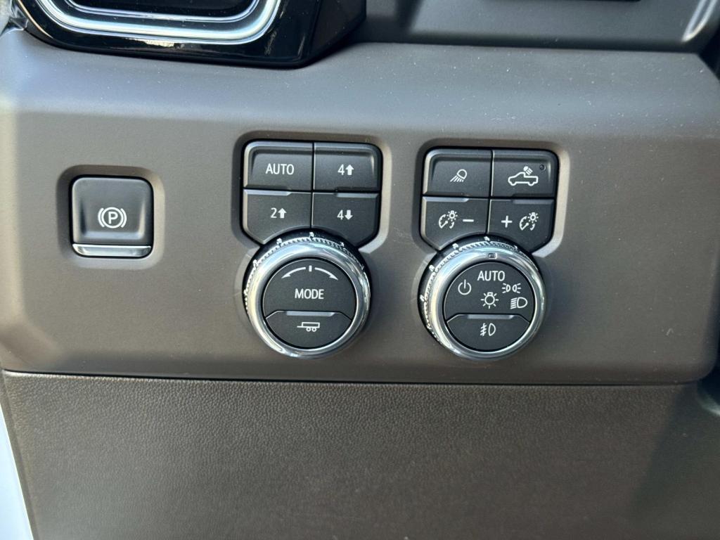 new 2026 GMC Sierra 3500 car, priced at $93,860