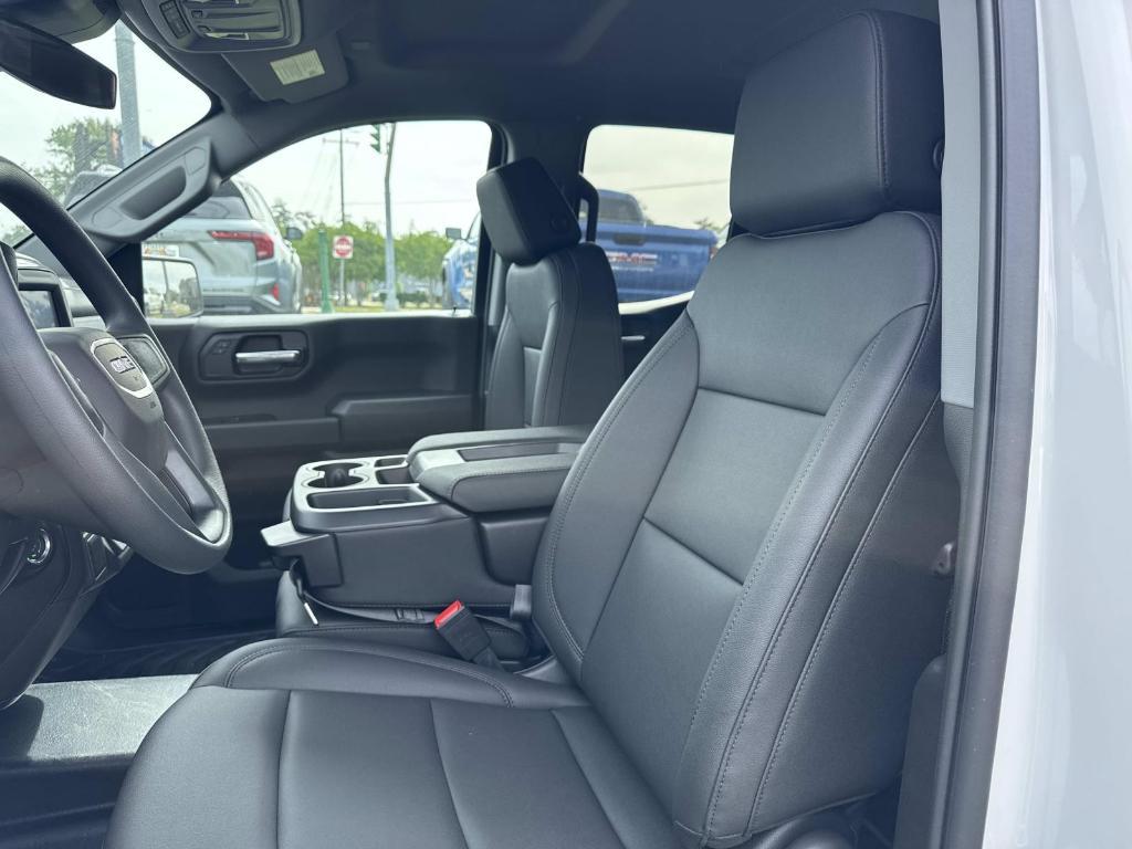 new 2026 GMC Sierra 1500 car, priced at $47,170