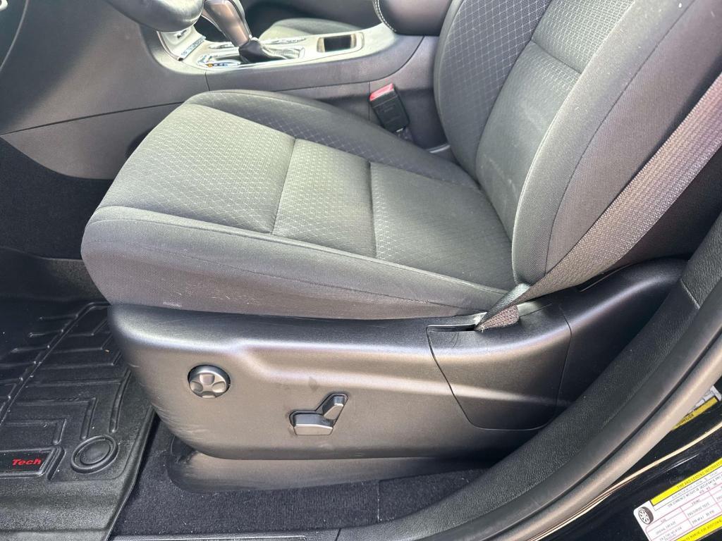 used 2021 Jeep Grand Cherokee car, priced at $21,880