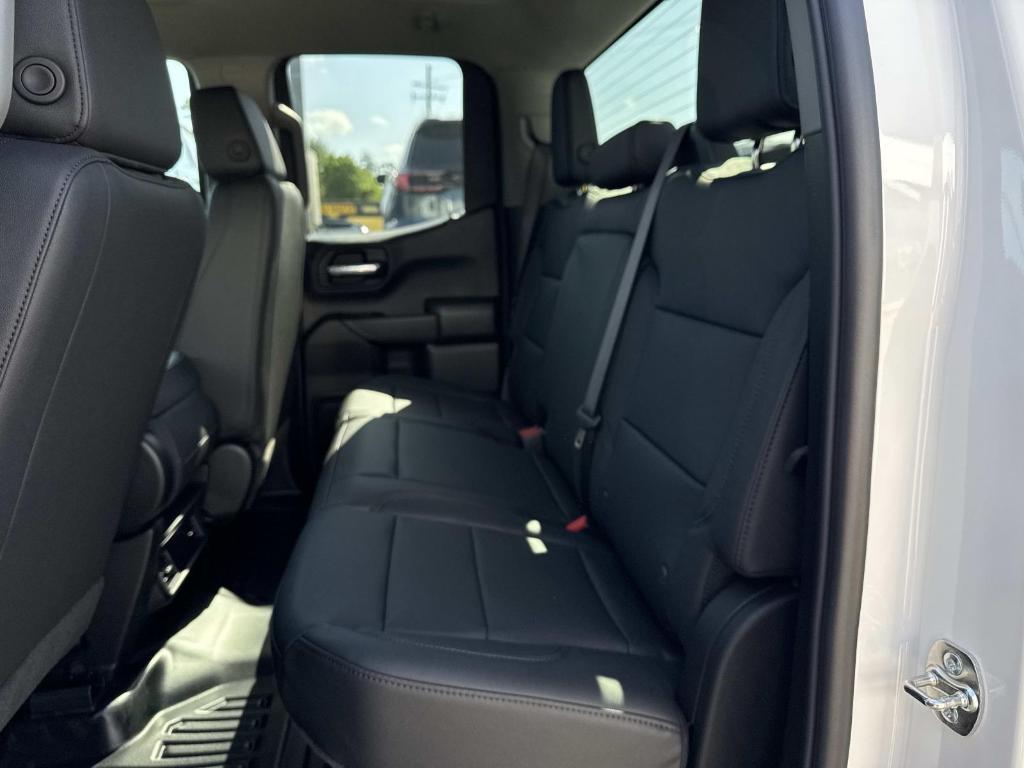 new 2026 GMC Sierra 1500 car, priced at $47,170