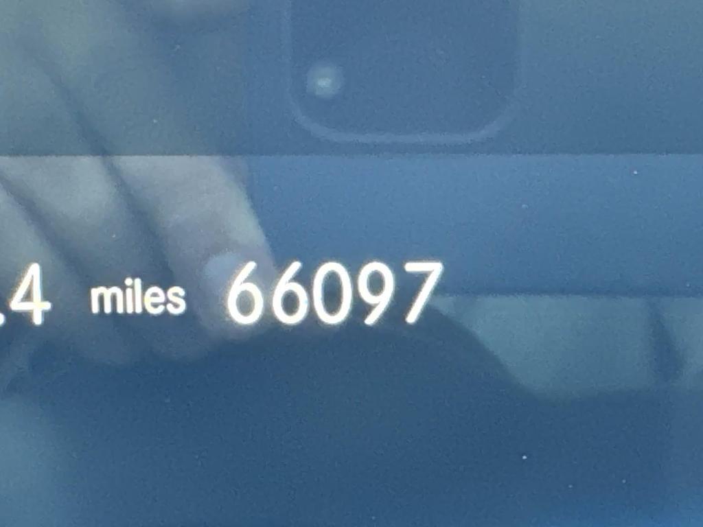 used 2021 Mercedes-Benz GLE 350 car, priced at $31,890