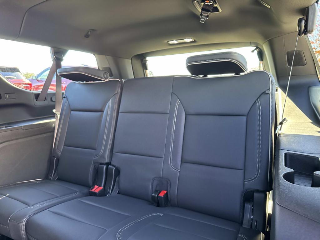 new 2026 GMC Yukon XL car, priced at $75,290