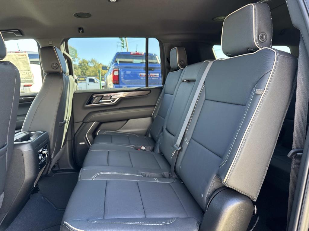 new 2026 GMC Yukon XL car, priced at $75,290