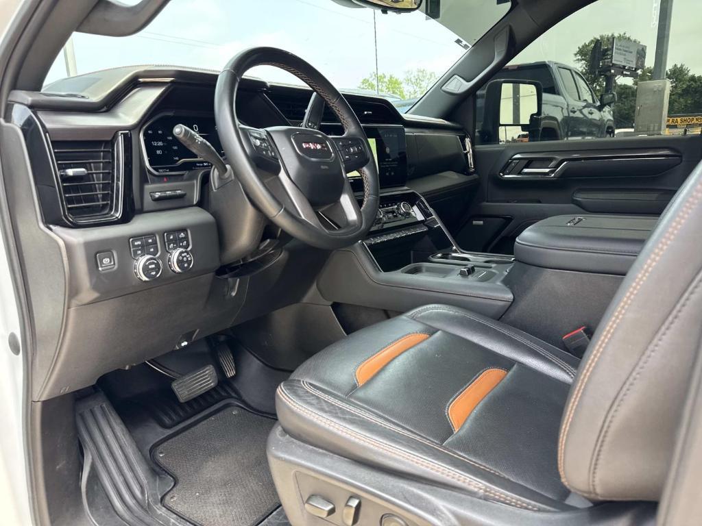 used 2024 GMC Sierra 2500 car, priced at $66,802