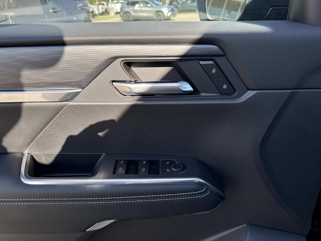 new 2026 GMC Acadia car, priced at $46,090