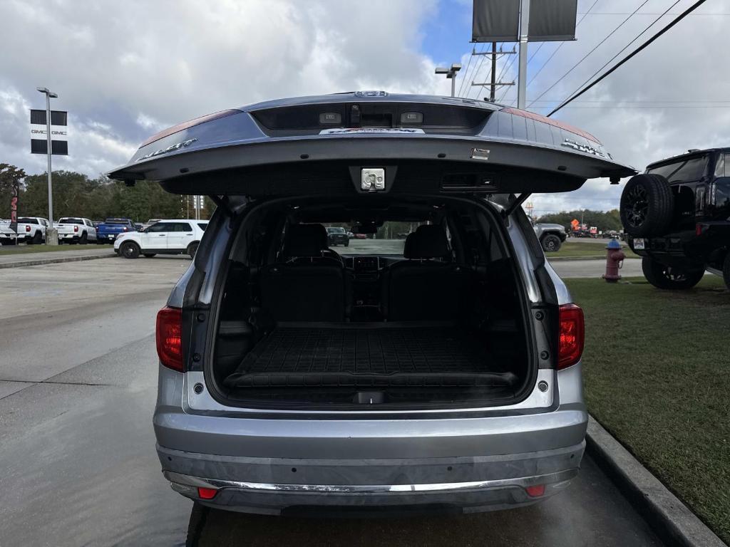 used 2018 Honda Pilot car, priced at $18,970