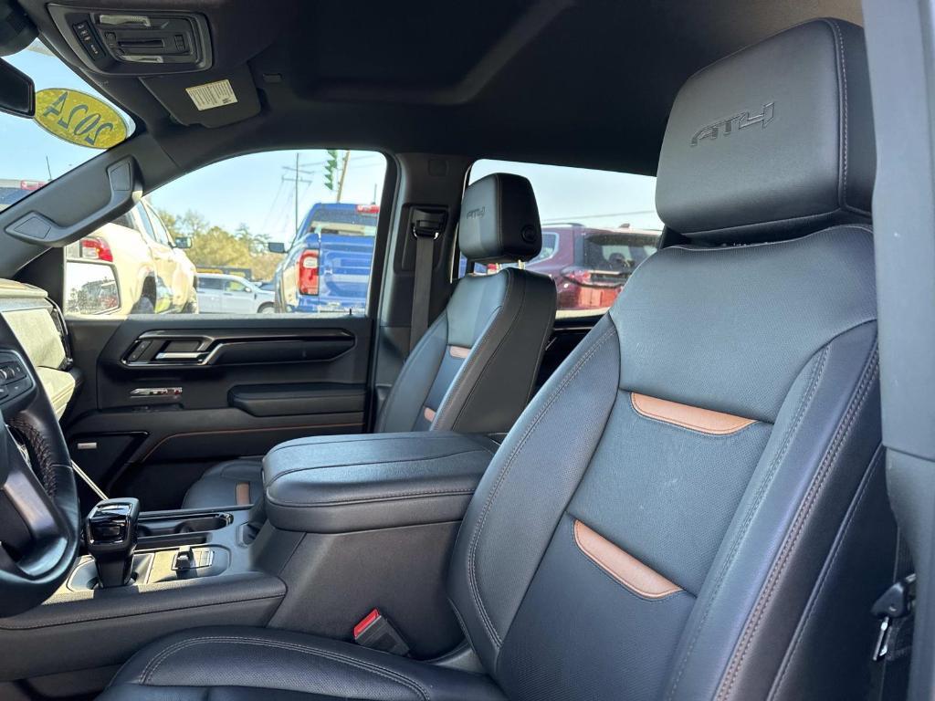 used 2024 GMC Sierra 1500 car, priced at $53,890