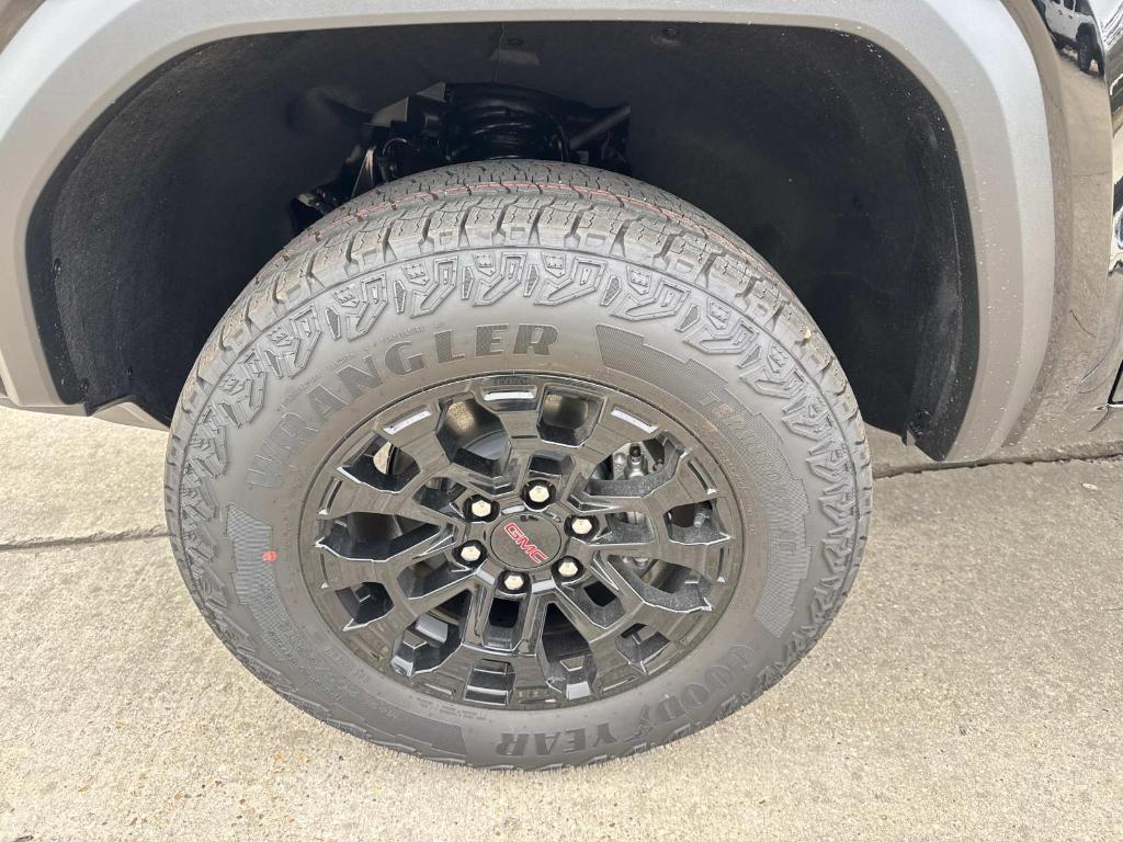 new 2026 GMC Canyon car, priced at $44,845