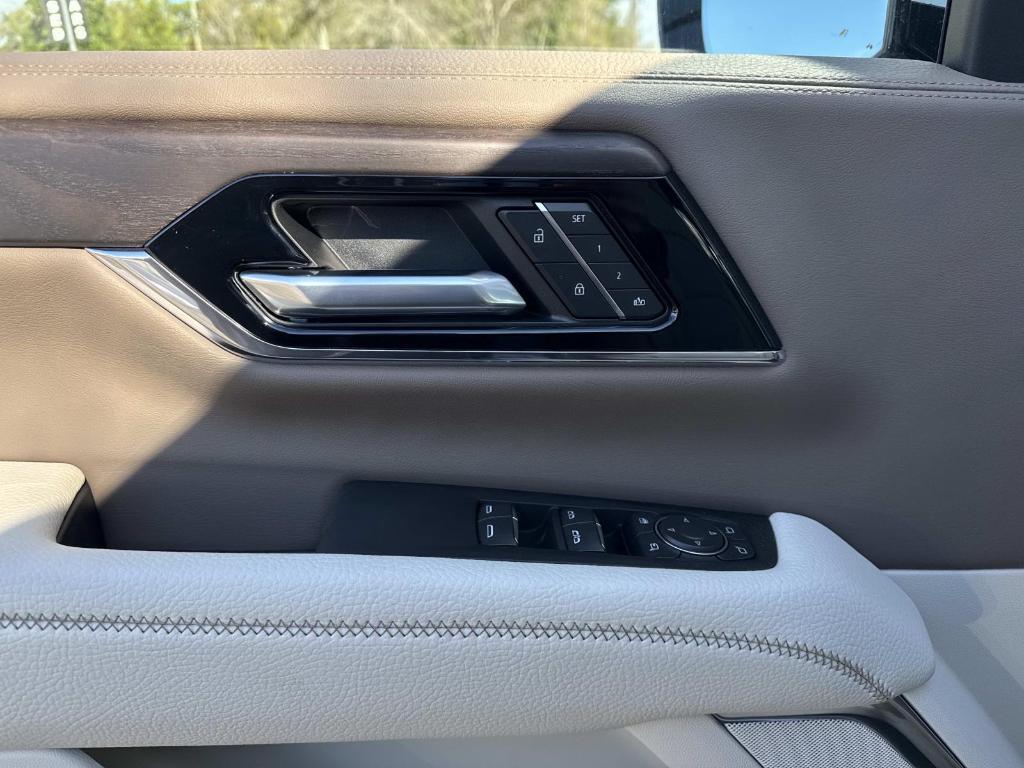 new 2026 GMC Yukon XL car, priced at $98,045