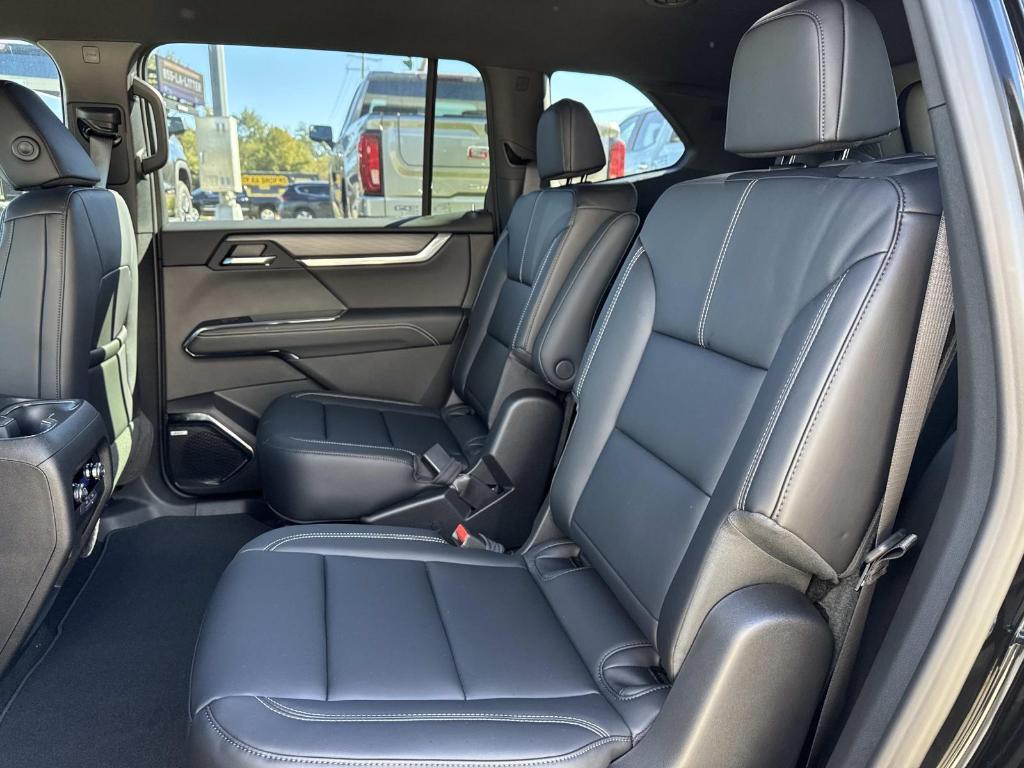 new 2026 GMC Acadia car, priced at $48,625