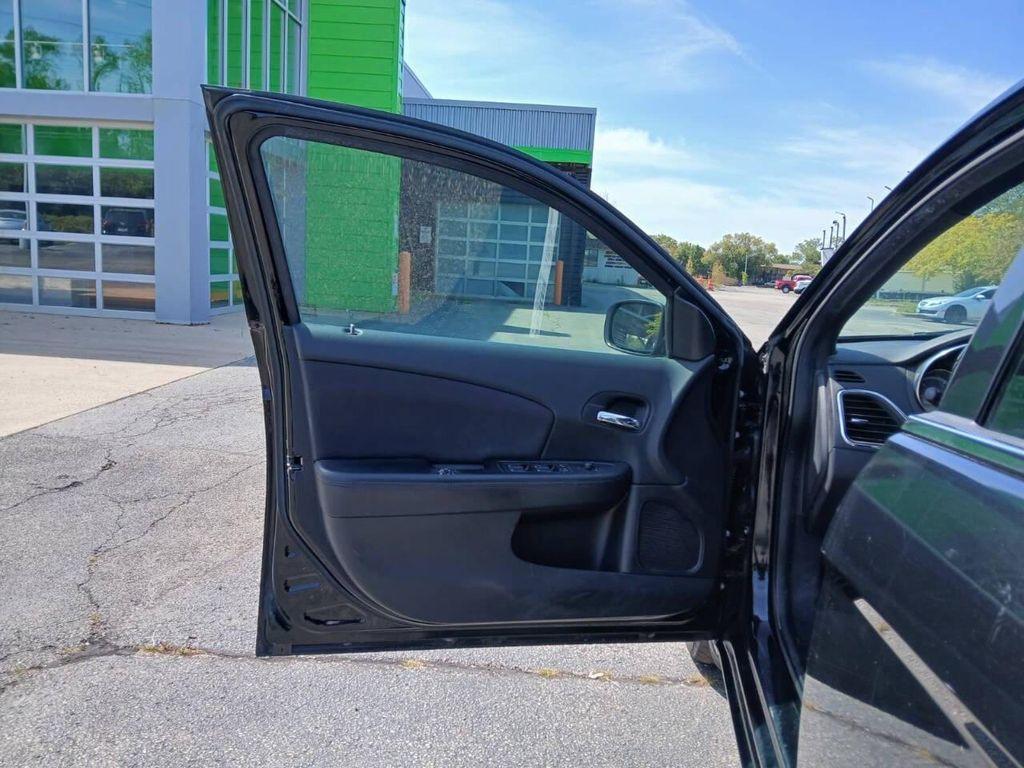 used 2012 Chrysler 200 car, priced at $3,999