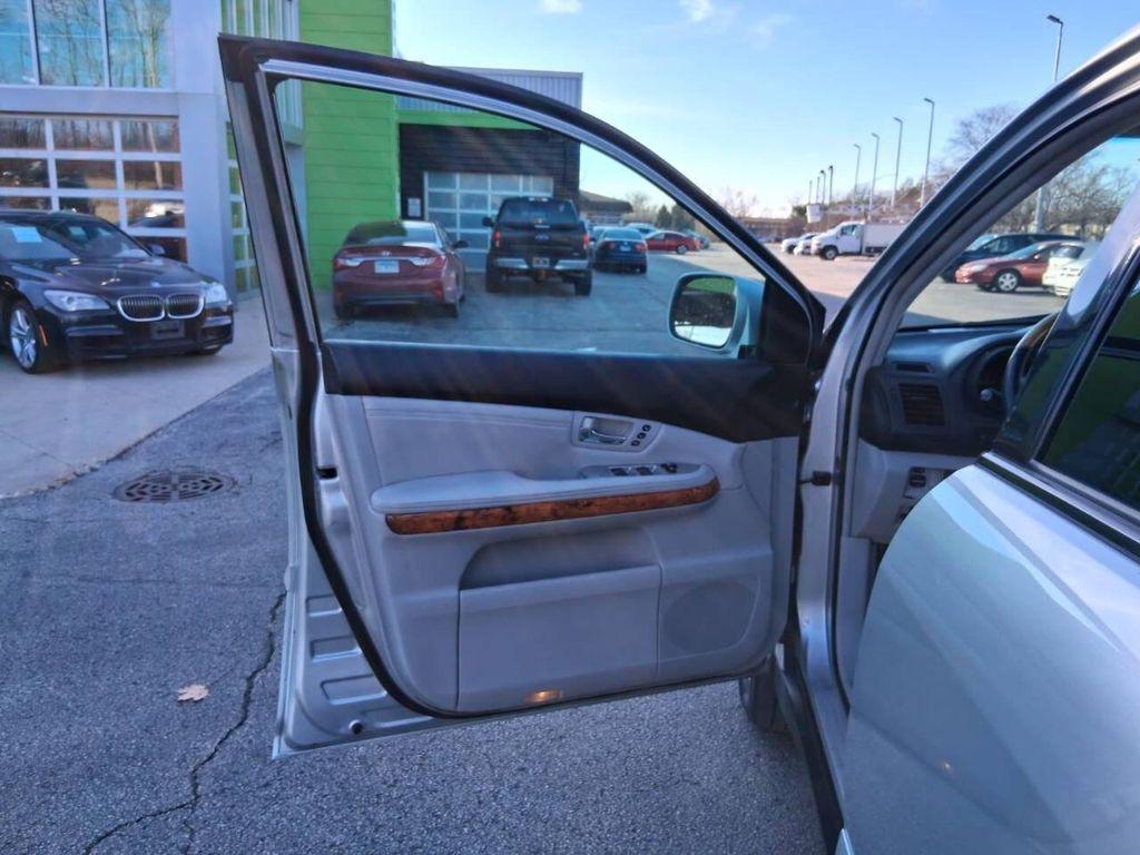 used 2006 Lexus RX 330 car, priced at $5,999