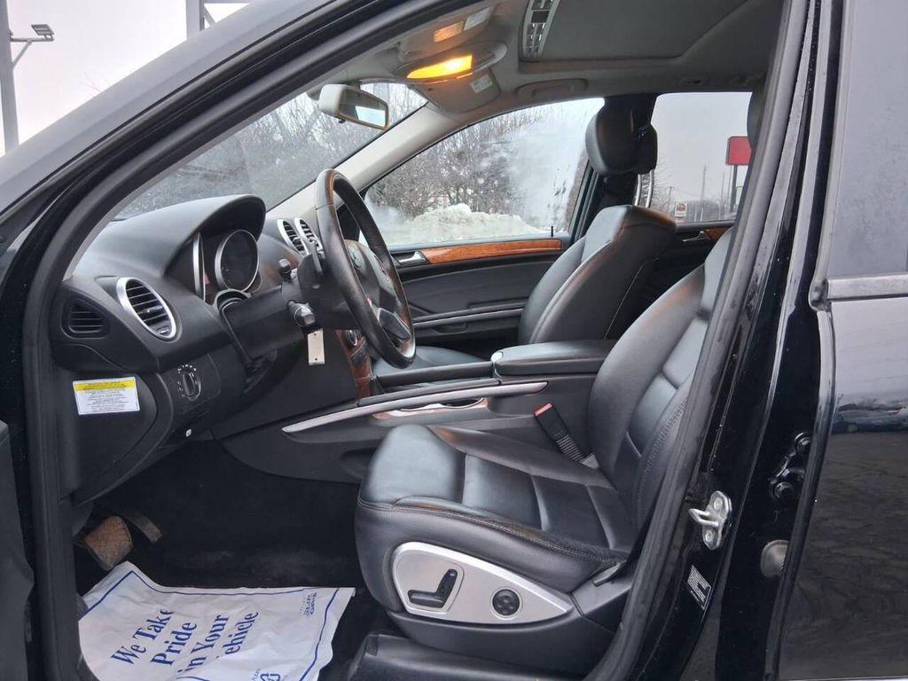 used 2009 Mercedes-Benz M-Class car, priced at $5,999