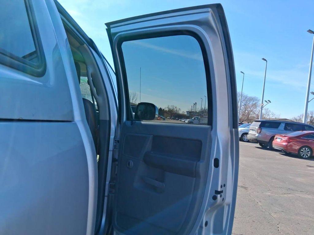 used 2006 Dodge Ram 1500 car, priced at $2,999