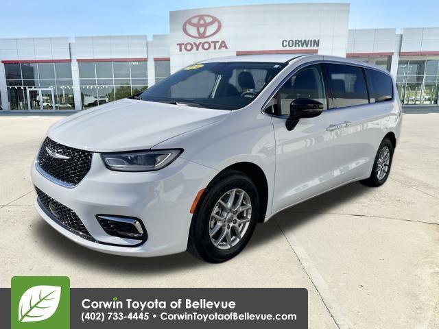 used 2024 Chrysler Pacifica car, priced at $23,500