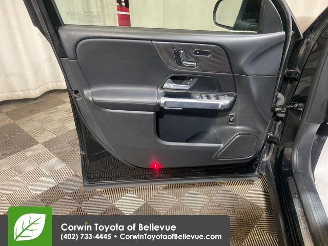 used 2023 Mercedes-Benz GLB 250 car, priced at $24,900