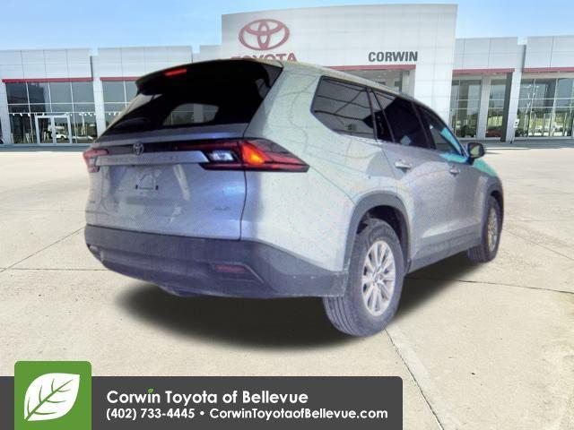 used 2025 Toyota Grand Highlander car, priced at $43,500