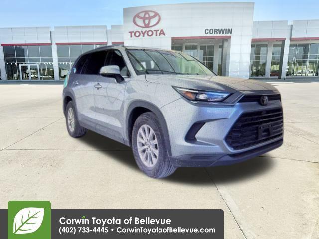 used 2025 Toyota Grand Highlander car, priced at $43,500