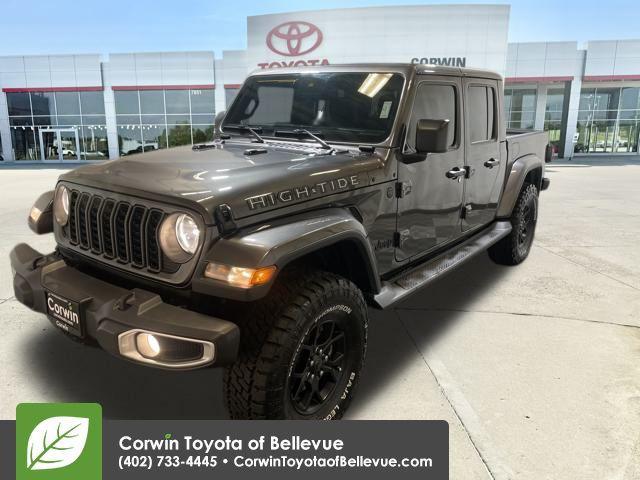 used 2025 Jeep Gladiator car, priced at $39,500