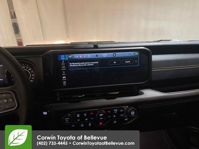 used 2025 Jeep Gladiator car, priced at $39,500