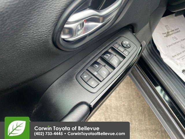 used 2019 Jeep Cherokee car, priced at $13,900